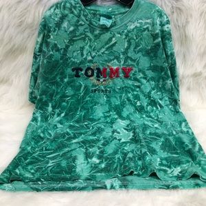 Tommy Hilfiger Vintage Tee (unauthentic)